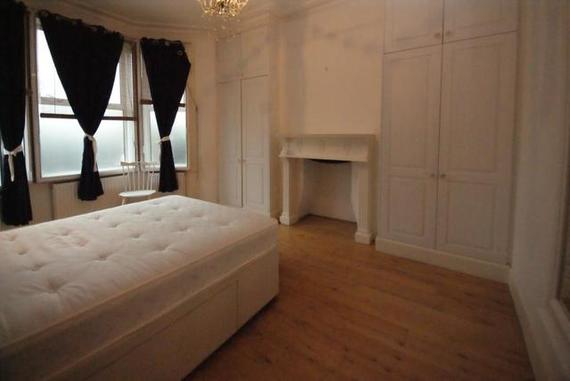 2 Bedroom Flat